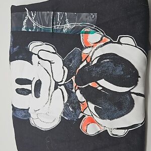 👕 DISNEY Minnie Mouse t-shirt medium NWT